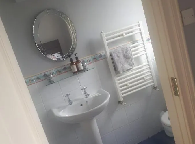 Carriglea לינה וארוחת בוקר